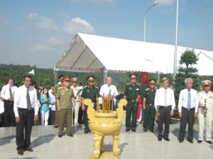 The stele monument for Bien Hoa Commando Corps 113’s heroic martyrs is inaugurated
