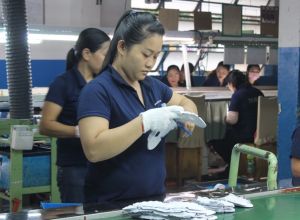 主动宣传劳动者