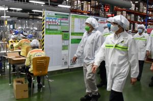 企业领导若让工人得病毒就收全部责