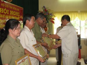 Dong Nai Veterans Association Holds a Pre-summation Meeting for the First Half of 2011