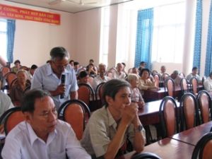 Dong Nai Provincial and Bien Hoa Municipal People's Council Deputies Meet with Voters in Hiep Hoa Commune: Alarming Landslides Caused by Illegal Sand Exploitation