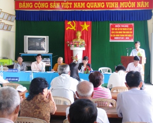 Meeting with Quang Vinh Ward Voters
