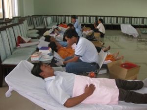 Summer 2011 Voluntary Youth Campaign: Live to Love and Give