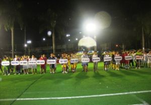 Larue Cup Dong Nai Open Mini Football 2011 ended: Nam Ri (Binh Duong) won first place