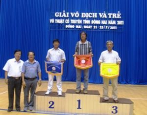Youth Martial Arts Tournament 2011: Vinh Cuu  won the first team prize