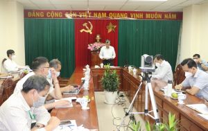 保持着越南两区经济社会的任务