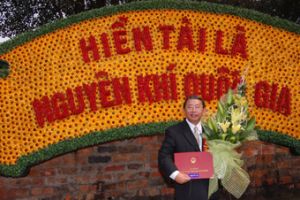 The Title of Associate Professor Awarded to Dr. Pham Van Sang