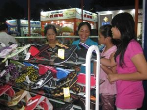 Vietnam High Quality Products Fair 2011 Kicks off