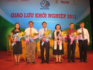 Nearly 1,000 Youths and Students Join in Business Start-up Program