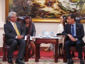 Chairperson of Dong Nai People’s Committee Receives Indonesian Consul General in Ho Chi Minh
