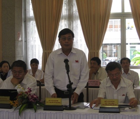 The 5th Meeting of Dong Nai Party Executive Committee (9th Term): Focus on Solutions for Promoting Economic Development and  Maintaining Social Security