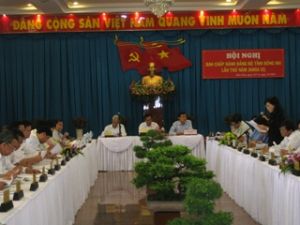 Closing Session of the 5th Meeting of  Dong Nai Party Executive Committee (9th term)