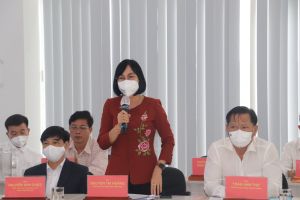 有4个工业区 在活动