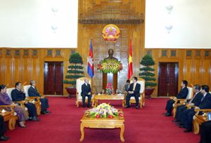 Prime minister Nguyen Tan Dung met with the Cambodian king