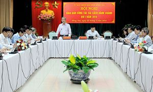 Building a transparent, modern and democratic administration