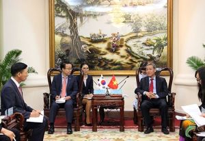 Strengthening cooperative partnership of Dong Nai - Gyeongsangnam-do (Korea)