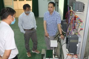 Double effects from research and technology transfer