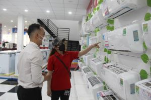 Focus on feedback channels from consumers