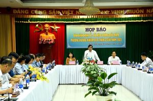 Nhiều vấn đề dư luận quan tâm được thông tin tại buổi họp báo