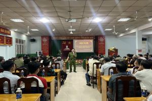 Phát huy sức mạnh của người dân trong phòng, chống tội phạm