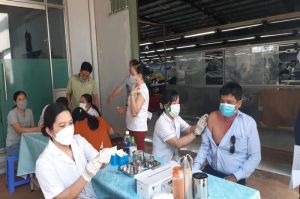 主动给劳动者预防病毒