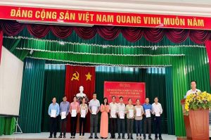 Hoàn thành lớp bồi dưỡng nghiệp vụ công tác Hội Nông dân cơ sở năm 2022