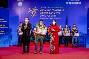 Trở thành tỷ phú nhờ ứng dụng công nghệ vào sản xuất