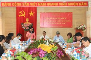 Quan tâm đào tạo, bồi dưỡng lý luận chính trị