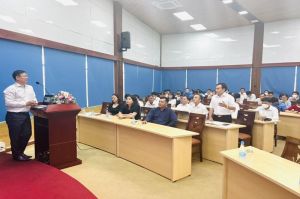 Bồi dưỡng kiến thức về chuyển đổi số