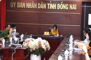 Đến cuối năm 2023, tỉ lệ người dân sử dụng dịch vụ công trực tuyến phải đạt 50%
