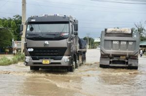 Ngập nặng tại phường Phước Tân