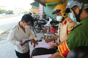 Tháo gỡ vướng mắc trong xử lý vi phạm hành chính