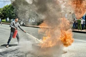 Tập huấn phòng cháy, chữa cháy cho các quán karaoke