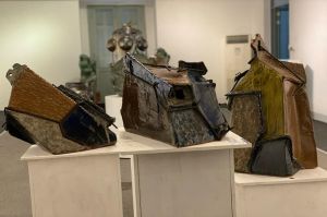 Độc đáo những bộ sưu tập gốm Biên Hòa