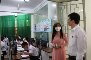 Tham khảo ý kiến giáo viên - công tác giám sát chuyên đề về đổi mới chương trình, sách giáo khoa