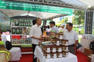 Chú trọng liên kết vùng trong tiêu thụ hàng hóa