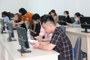 'Xóa mù' kỹ năng số với nền tảng học trực tuyến công dân số