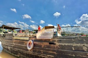 Ngăn chặn "cát tặc" hoành hành trên sông Đồng Nai