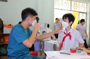 Tỷ lệ trẻ bị tật khúc xạ ngày càng cao