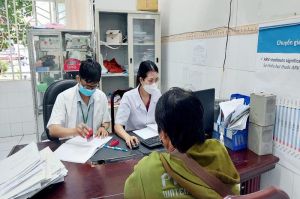 Tiếp tục điều trị viêm gan C cho người nhiễm HIV