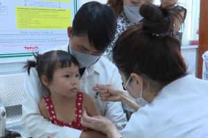 Trong tháng 11 sẽ tiêm vaccine bại liệt miễn phí cho trẻ dưới 1 tuổi