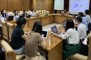 Kỹ năng sử dụng công cụ trực tuyến thời đại số