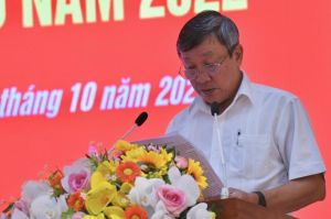 Phó Chủ tịch UBND tỉnh Nguyễn Sơn Hùng dự diễn tập khu vực phòng thủ tại TP.Long Khánh