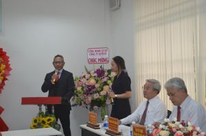 Nỗ lực thực hiện nhiệm vụ chính trị trong doanh nghiệp