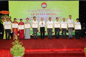 Tuyên dương 92 cán bộ mặt trận tiêu biểu năm 2022