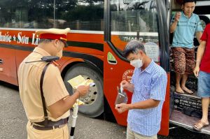 Ngăn ngừa tai nạn giao thông liên quan đến các xe lớn trên quốc lộ