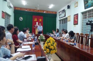 Không thể đóng cửa cơ sở y tế vì thiếu kinh phí mua thuốc