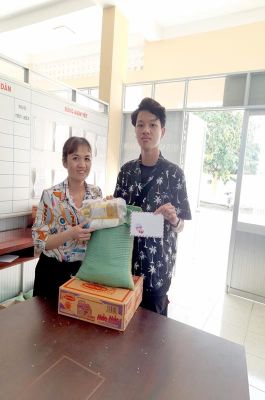 Học Bác ở tinh thần trách nhiệm và lòng nhân ái