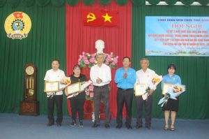 Xây dựng tác phong làm việc chuẩn mực, văn minh, sáng tạo