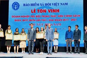 15 doanh nghiệp ở Đồng Nai được BHXH Việt Nam tôn vinh